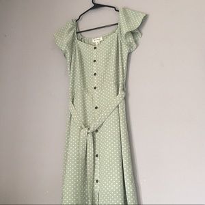 NWT Off-The-Shoulder Button Down Midi Dress